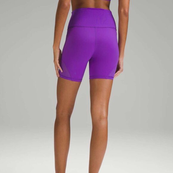 NWOTs Lululemon WunderTrain Mesh Panel 6 inch Short in Atomic Purple size 8 - Picture 9 of 13
